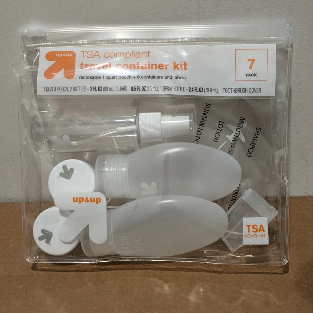 TAS COMPLIANT TRAVEL CONTAINER KIT SET OVERNIGHT BAG + MICROFIBER CLOTH NEW